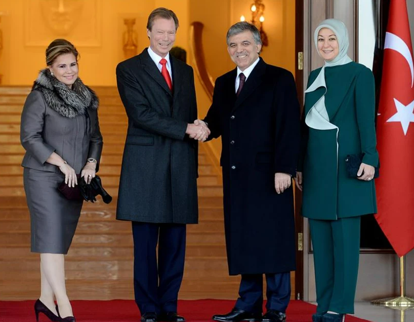 Foto - Dünya bu hafta ABD ve İsrail zulmüne ağlarken Kraliyet aileleri bambaşka bir dünyada böyle gülüyor