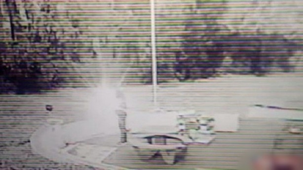 Foto - Dünya bu ilginç görüntüyü konuşuyor! Bir anda ortadan kayboldu 