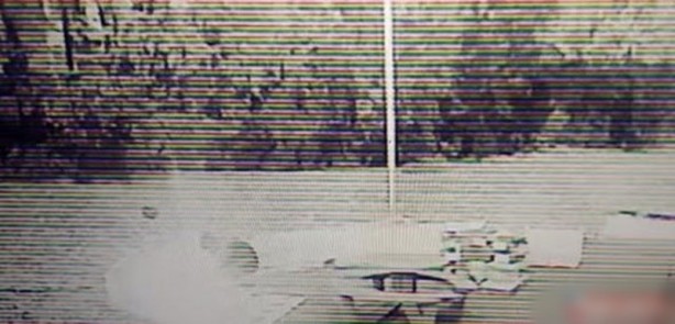 Foto - Dünya bu ilginç görüntüyü konuşuyor! Bir anda ortadan kayboldu 