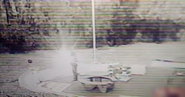 Foto - Dünya bu ilginç görüntüyü konuşuyor! Bir anda ortadan kayboldu 