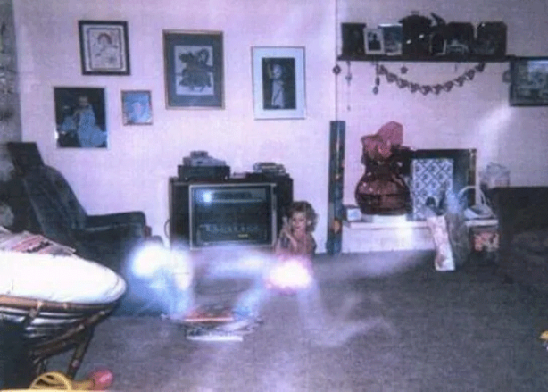 Foto - Dünya bu kareyi konuşuyor: 81 yıl önce çekilen fotoğrafa kimse açıklama yapamıyor!