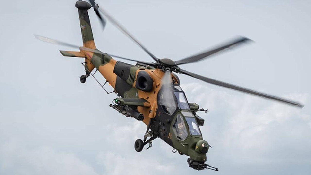 Foto - Dünya bu olayı konuşuyor: Ülkeyi kurtarmak için Türkiye'den apar topar savaş helikopteri satın aldılar