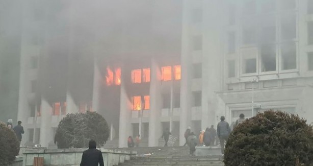 Foto - Dünya bu tahmini konuşuyor! Kazakistan'daki olayları 5 yıl önceden bildikleri ortaya çıktı