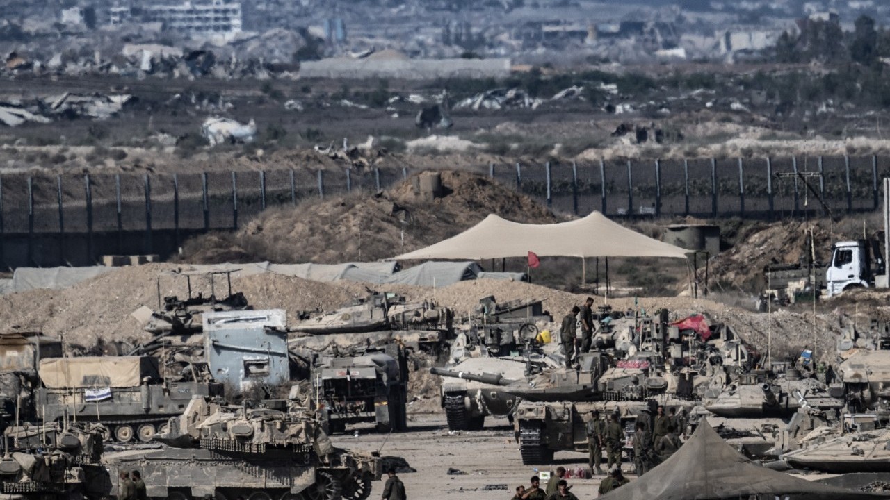 Foto - Dünya bu terörü izlemekle yetiniyor… Kara harekatına başlayan İsrail’den yeni bildiri!