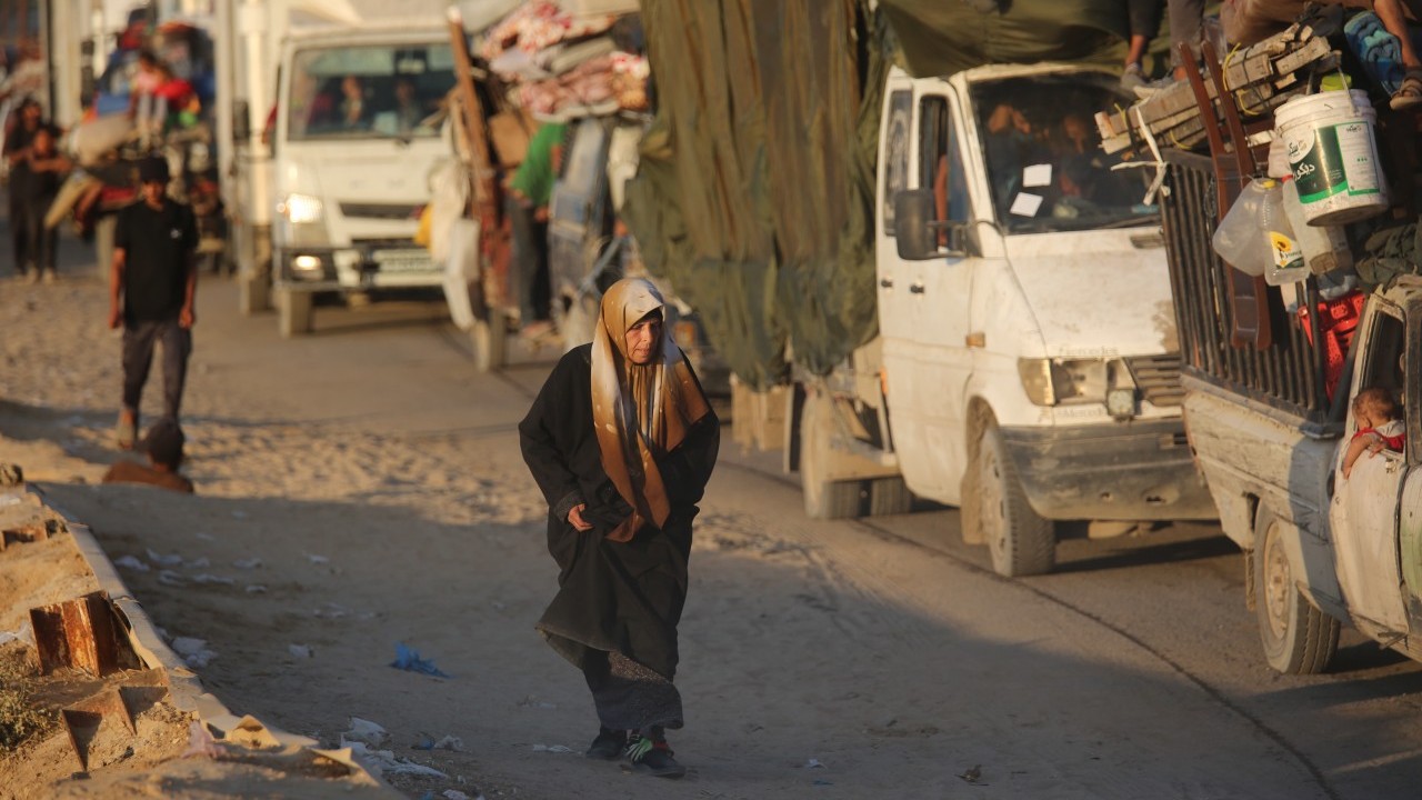 Dünya bu terörü izlemekle yetiniyor… Kara harekatına başlayan İsrail’den yeni bildiri!