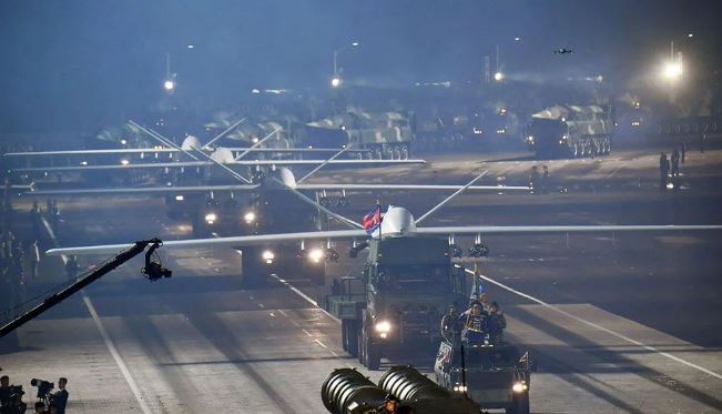 Foto - Dünya bunu konuşuyor! Kuzey Kore’den Rusya’ya savaşın seyrini değiştirecek sevkiyat 