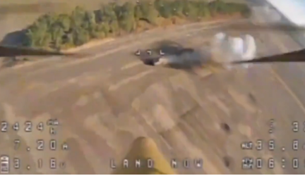 Foto - Dünya bunu konuşuyor! Rus İHA'ları defalarca Türk zırhlısı Kirpi'yi hedef alıp bakın neden patlatamadı