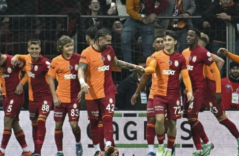 Foto - Dünya bunun peşinde! O yıldız için harekete geçiliyor... Alınıp işlenirse Galatasaray zengin olacak!