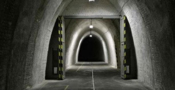 Dünya buraya kilitlendi! ‘Kıyamet Sığınakları’na kaçmaya başladılar