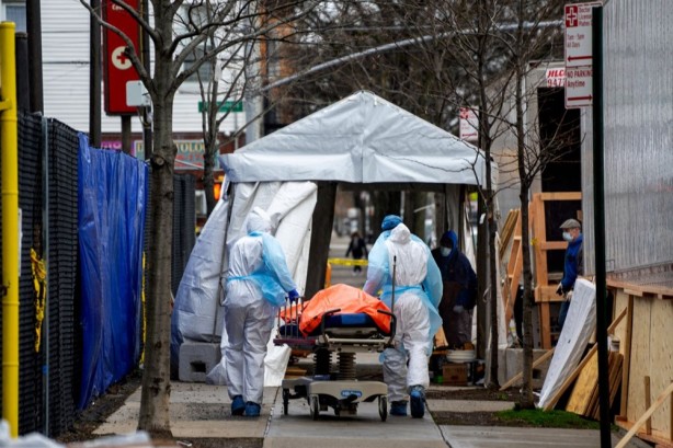Foto - Dünya dehşete düştü! Ceset tarlasına dönüştü