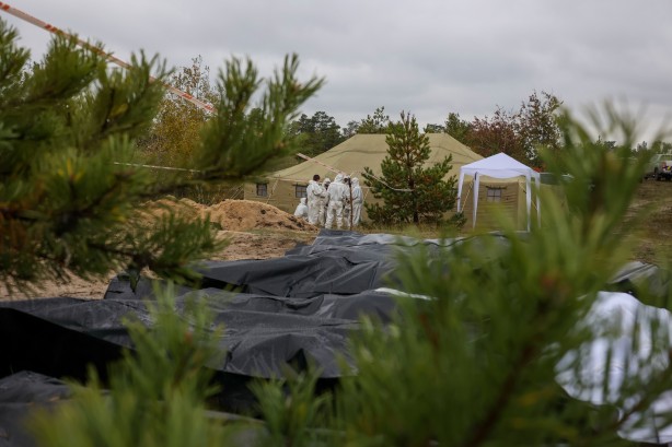 Foto - Dünya dehşete düştü! Rusya'dan geri alınan kentte ortaya çıktı