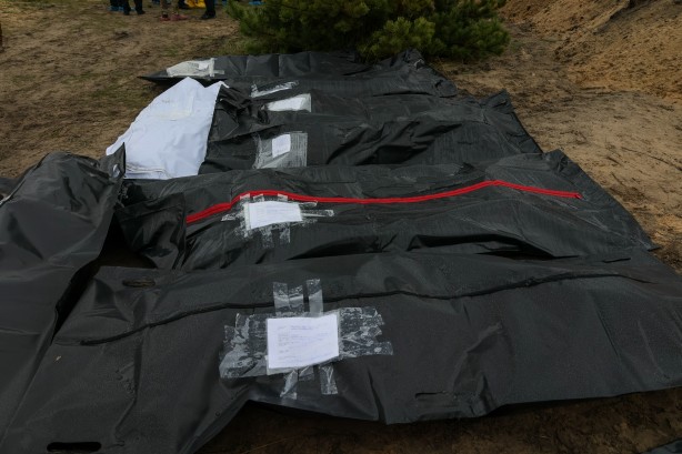 Foto - Dünya dehşete düştü! Rusya'dan geri alınan kentte ortaya çıktı