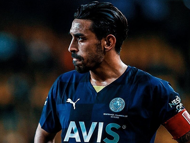 Foto - Dünya devi için takımını terk etme kararı aldı! Fenerbahçe’de bir ilk! Mourinho’ya olay çağrı… 