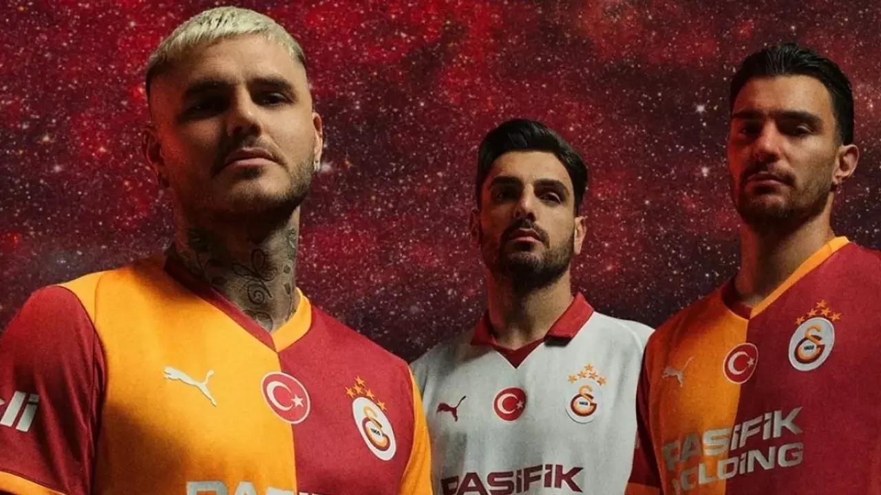 Foto - Dünya devleriyle yarışıyor: işte Galatasaray'ın sattığı forma sayısı ve elde ettiği gelir!