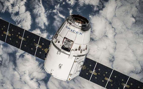 Foto - Dünya endişe içinde! Elon Musk'ın uyduları uzayı istila ediyor