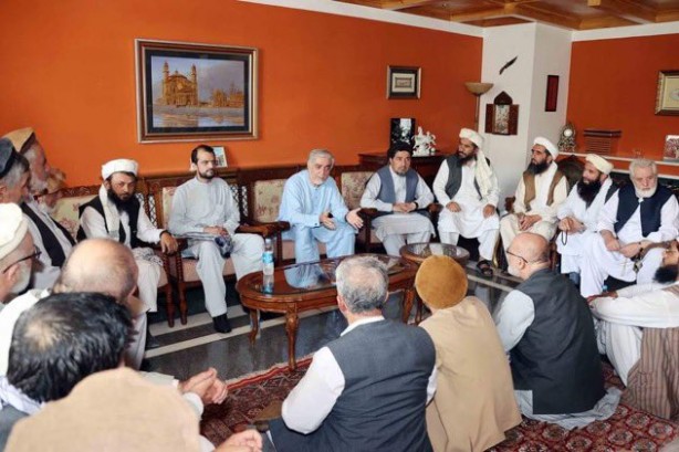 Foto - Dünya gündemini altüst etti! Afganistan'ın kritik ismi Taliban'a katıldı