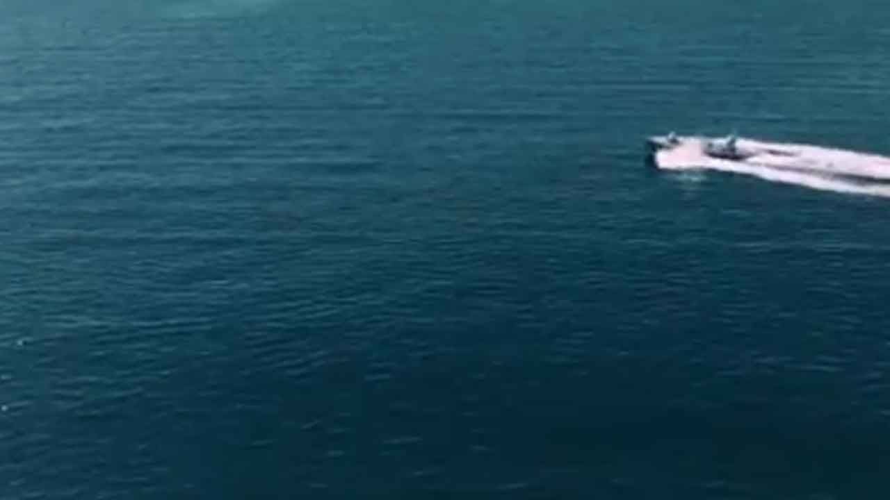 Foto - Dünya gündemini altüst etti: PİRANA'nın kontrol TB2 SİHA'ya geçti, hedef denizin dibini boyladı