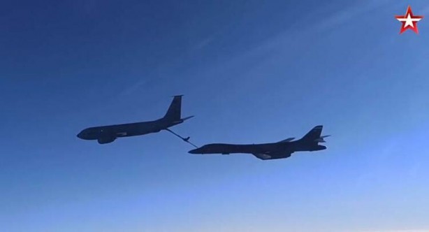 Foto - Dünya gündemini sarsan gelişme! Rus jetleri acil kodu ile havalandı