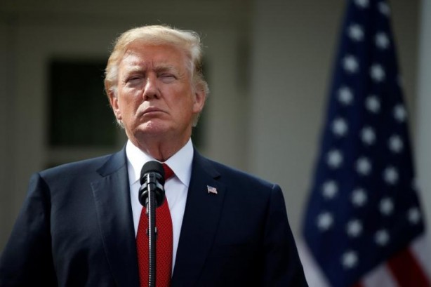 Dünya hastanedeki bu fotoğrafı konuşuyor! Trump fena yakalandı