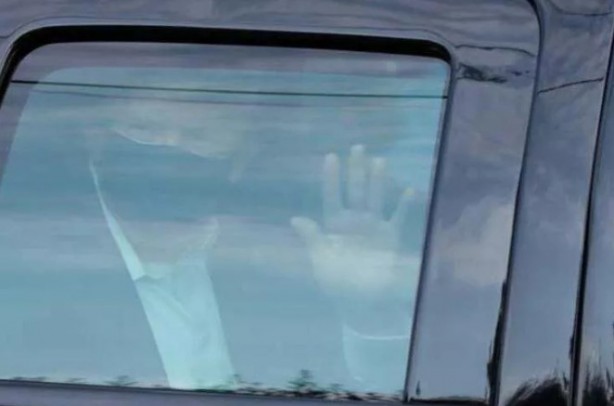 Foto - Dünya hastanedeki bu fotoğrafı konuşuyor! Trump fena yakalandı