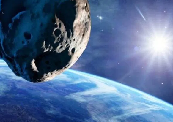 Foto - Dünya kıyameti yaşıyordu! Göktaşı ramak kala yön değiştirdi