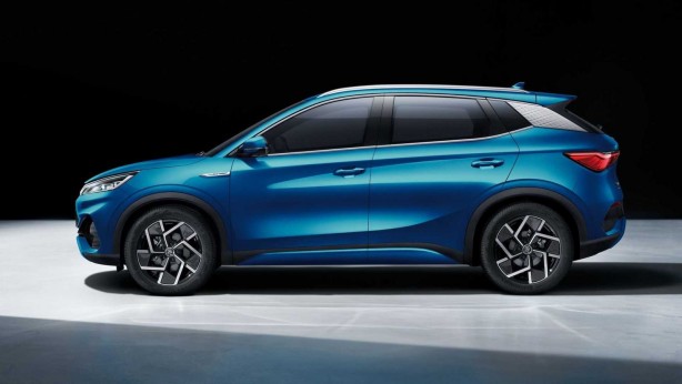 Foto - Dünya lideri oldu! Çinli BYD Tesla'yı solladı!