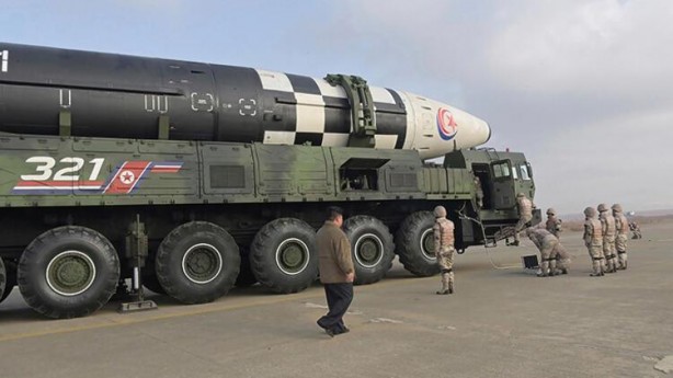 Foto - Dünya merak ediyordu! Kim Jong füze atışına onu da getirdi