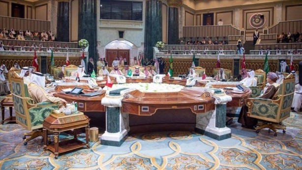 Foto - Dünya merak ediyordu! Taliban ilk kez yüzünü gösterdi