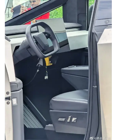 Foto - Dünya merakla bekliyordu! Cybertruck’ın iç mekan görüntüleri sızdırıldı