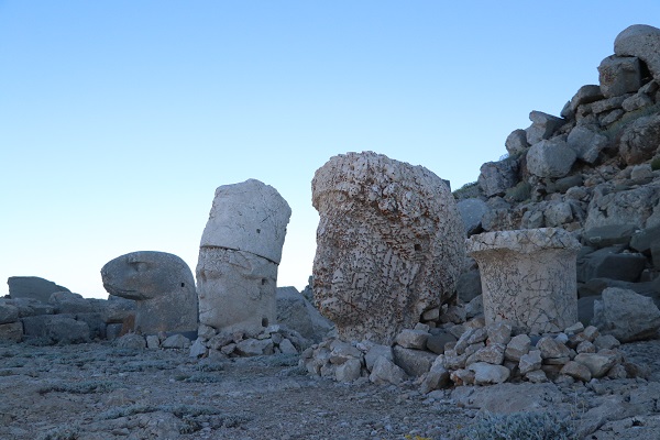 Foto - Dünya mirası Nemrut'a ziyaretçi akını