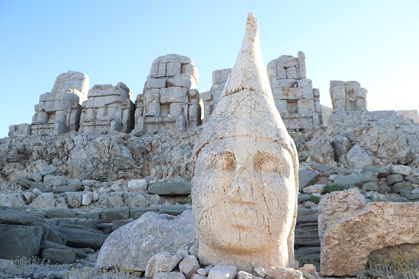 Foto - Dünya mirası Nemrut'a ziyaretçi akını