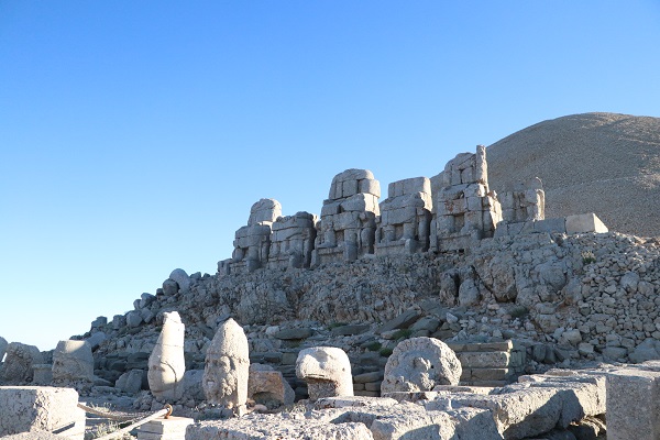 Foto - Dünya mirası Nemrut'a ziyaretçi akını
