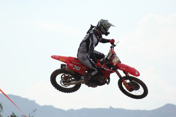 Dünya Motokros Şampiyonası nefes kesti