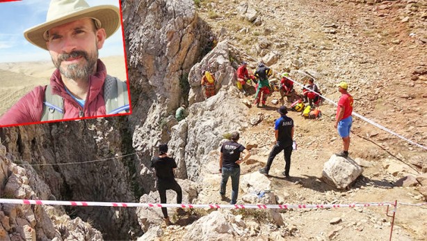 Dünya, nefesini tuttu izliyor: AFAD, UMKE, AKUT ve birçok ülkeden profesyonel dağcılar operasyonda