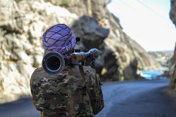 Foto - Dünya nefesini tuttu! Taliban'ı kızdıracak görüntüler