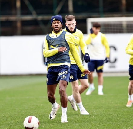 Foto - Dünya O'nun peşinde! O yıldız için harekete geçiliyor... İtalya'dan alınıp işlenirse Fenerbahçe kesinlikle zengin olur!