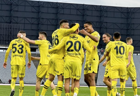 Dünya O'nun peşinde! O yıldız için harekete geçiliyor... İtalya'dan alınıp işlenirse Fenerbahçe kesinlikle zengin olur!