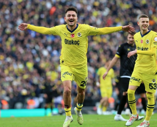 Foto - Dünya O'nun peşinde! O yıldız için harekete geçiliyor... İtalya'dan alınıp işlenirse Fenerbahçe kesinlikle zengin olur!