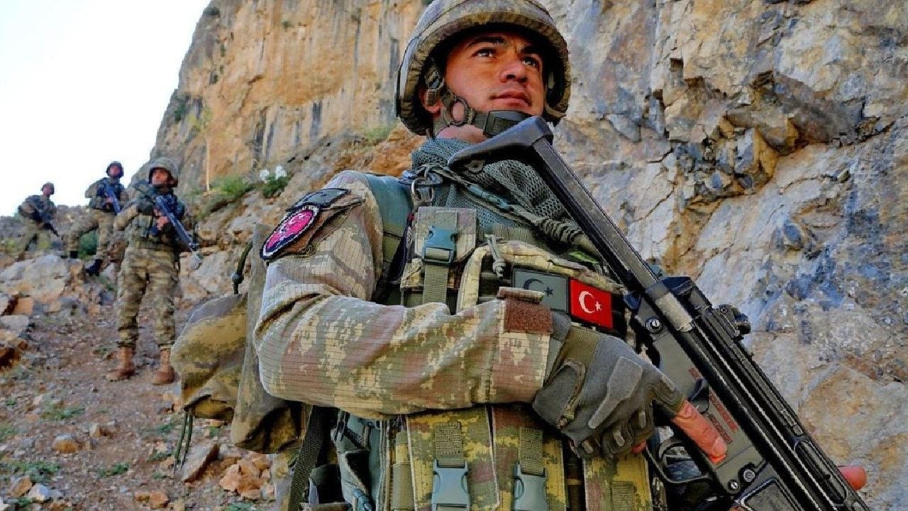 Foto - Dünya ordularının güç sıralaması açıklandı! Türkiye küresel devleri geride bırakarak listeye damga vurdu