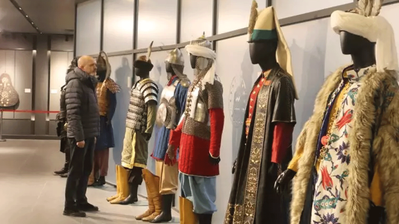 Foto - Dünya peşinden koşuyor! Osman Gazi adına okutulan ilk hutbenin orijinal metni 