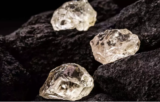 Dünya rezervlerinin yüzde 75'i Türkiye'de! Her yerden çıkıyor... Araplar kapımızı çaldı, flaş hamle geliyor