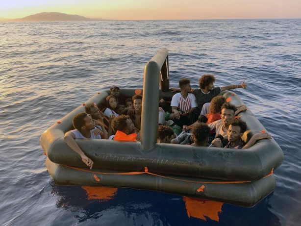 Foto - Dünya sadece seyrediyor! Yunanistan’ın suç karnesi kabarık çıktı