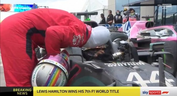 Foto - Dünya şampiyonu olan F1 pilotu Lewis Hamilton kimdir?