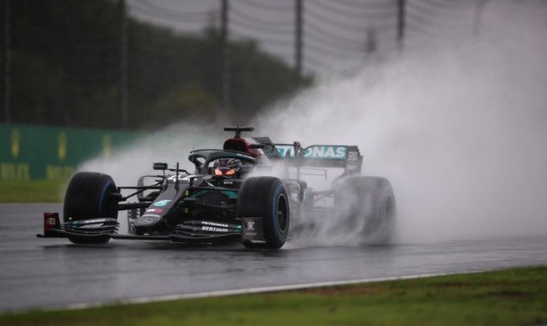 Foto - Dünya şampiyonu olan F1 pilotu Lewis Hamilton kimdir?