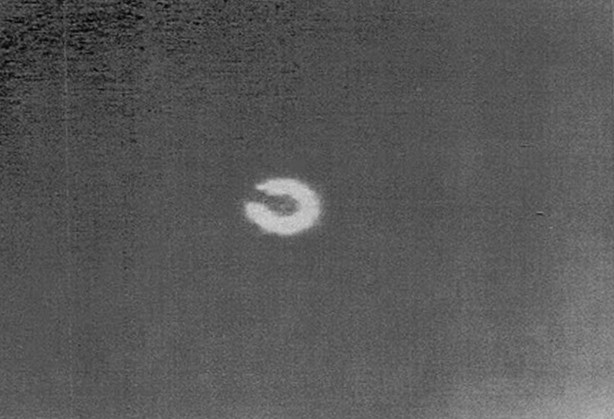 Foto - Dünya şokta! Savaş uçakları, UFO aracını vurdu