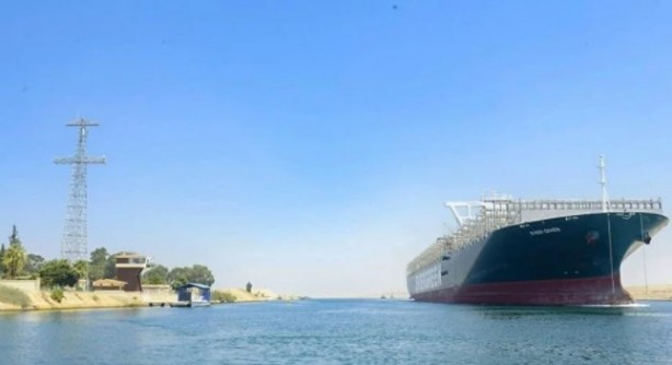 Foto - Dünya ticaretine büyük darbe vurmuştu! Ever Given aylar sonra tekrar Süveyş Kanalı'nda