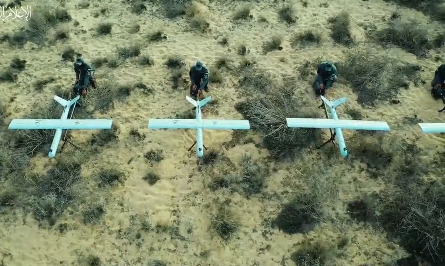 Dünya tir tir titriyor! Filistin'in İHA'ları sahneye çıktı