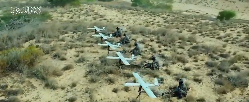 Foto - Dünya tir tir titriyor! Filistin'in İHA'ları sahneye çıktı