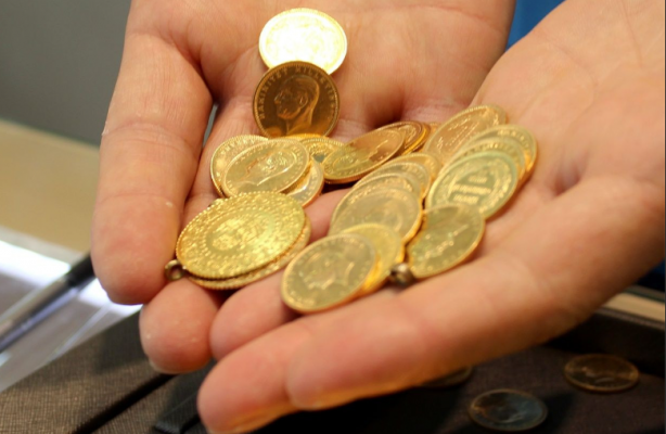 Foto - Dünyaca ünlü banka son altın tahminini duyurdu! Duyan işi gücü bırakıp hemen kuyumcuya gidecek