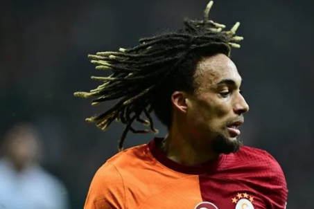 Foto - Dünyaca ünlü futbolcudan beklenmedik karar! Türkiye'den çekilecek mi gerçekten! Şok üstüne şok...